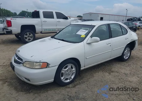 2001 Nissan Altima Gle из США, поврежденный, VIN 1N4DL01A61C146845